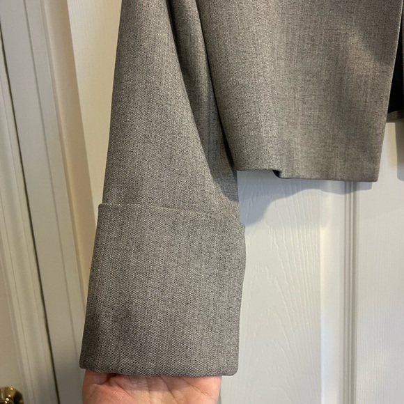 MANGO cropped blazer - Picture 3 of 7